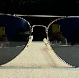 Lavish Silver Classic Aviator Sunglasses